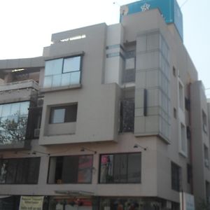 Hotel Rajmahal
